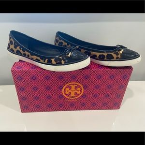 Tory Burch Leopard print cheetah print 6.5 sneaker